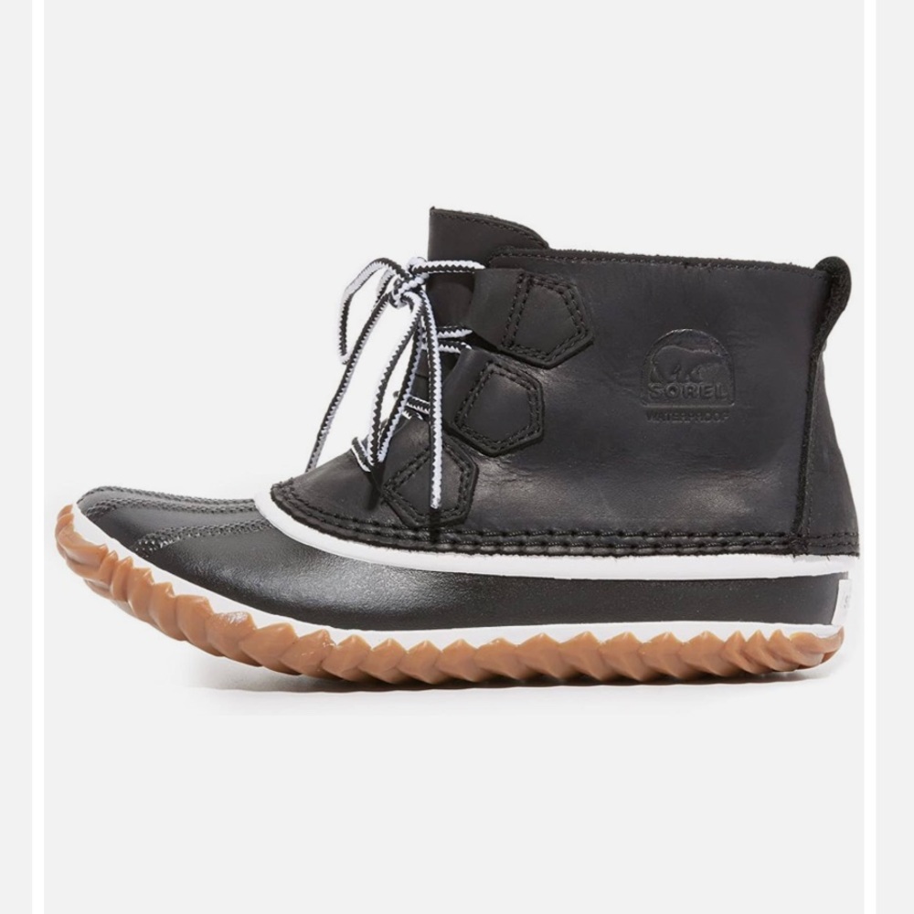 Sorel Out N’ About Leather Duck Boots Black Size 7.5